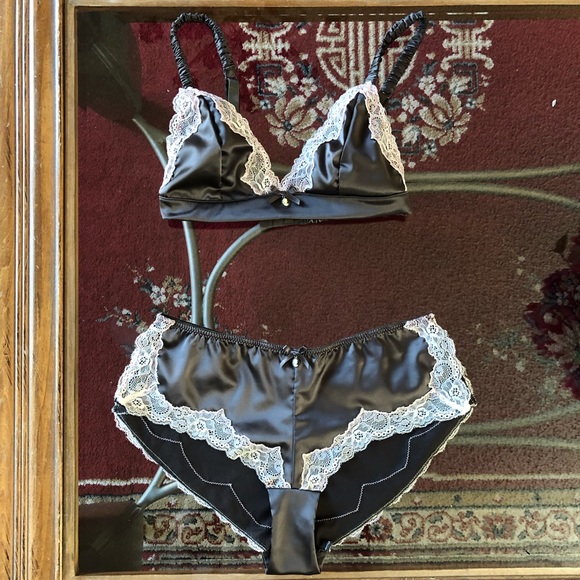 Anthropologie Other - •ANTHROPOLOGIE• BLUSH Lace Lingerie Bra Sleep Set